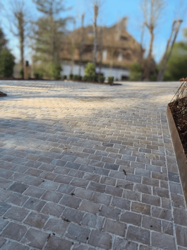 Aménagement cour - Cour en pavés (2)