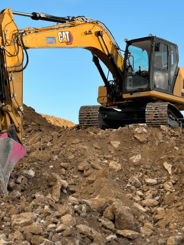 Location d'engins - pelle à chenille - pelle 317 CAT (Calvados)