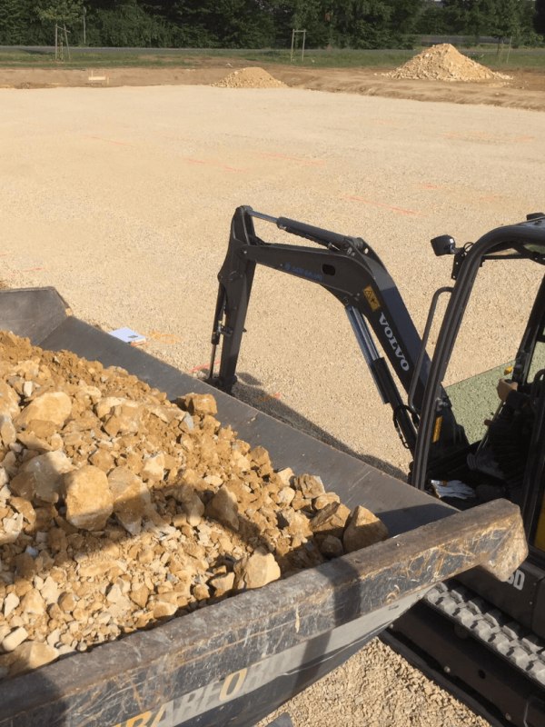 Terrassement plateforme industrielle