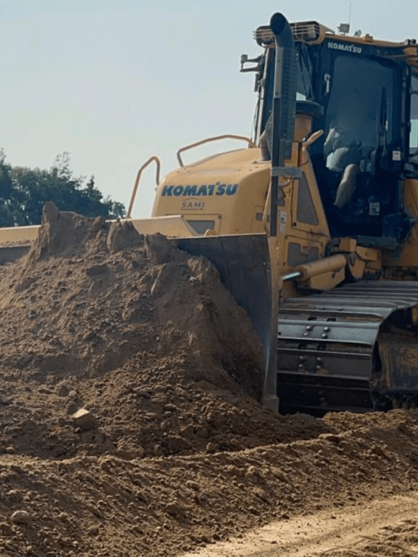 Terrassement - Chantier - Bull